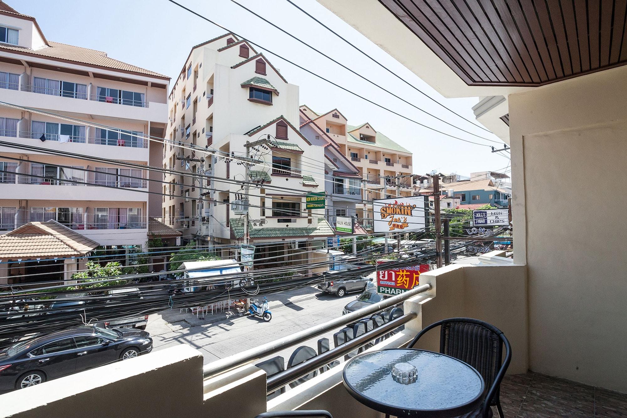 Steak And Co. Boutique Hotel Pattaya Exterior photo